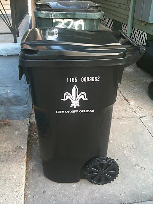 New Orleans recycling bins